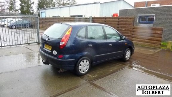 Nissan Almera Tino - 1.8 Acenta - 1