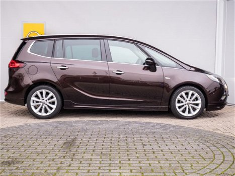 Opel Zafira Tourer - 1.4 Cosmo 7p. Automaat Navigatie / Lederen bekleding / Climate Control / 18inch - 1