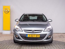 Opel Astra - 1.4 Turbo Sport + Xenon / AGR comfortstoelen / Camera / Navigatie / Climate Control / T