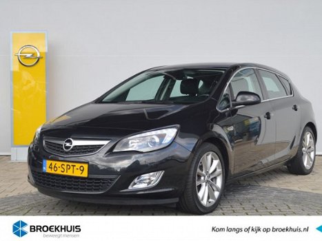 Opel Astra - 1.4 Turbo Cosmo 140PK Navigatie / Half Leder / Parkeersensoren / 18 Inch / Climate Cont - 1