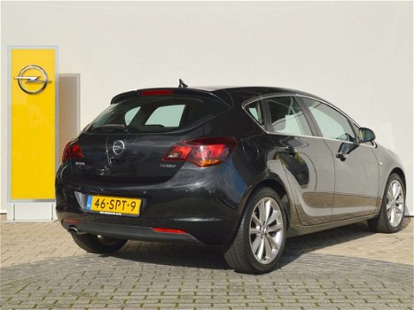 Opel Astra - 1.4 Turbo Cosmo 140PK Navigatie / Half Leder / Parkeersensoren / 18 Inch / Climate Cont - 1