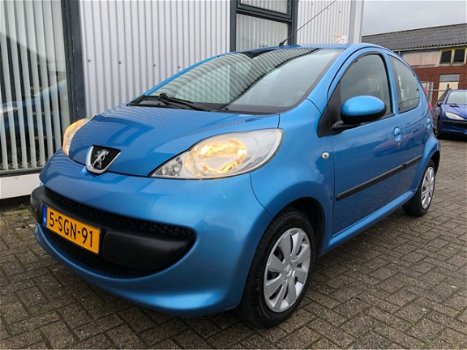 Peugeot 107 - 1.0-12V XS 5 deurs, airco. Inruil mogelijk - 1