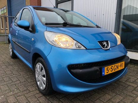 Peugeot 107 - 1.0-12V XS 5 deurs, airco. Inruil mogelijk - 1