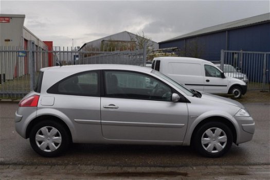 Renault Mégane - 1.5 dCi Business Line | Clima | Cruise | Nieuwe APK - 1