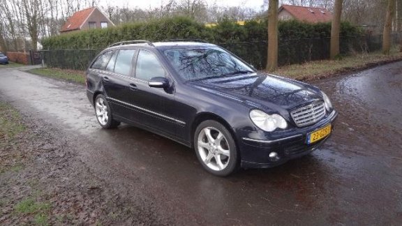 Mercedes-Benz C-klasse Combi - 220 CDI Elegance - 1