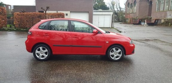 Seat Ibiza - 1.4 16V 85pk 25 Edition I - 1