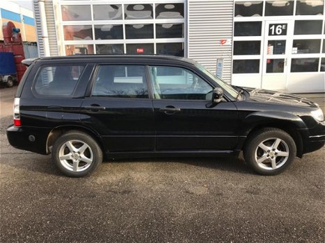 Subaru Forester - 2.0 X Premium - 1