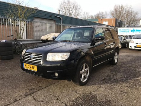 Subaru Forester - 2.0 X Premium - 1