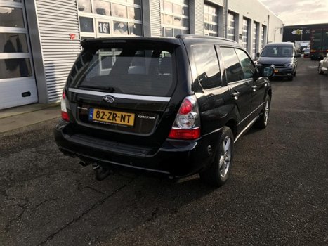 Subaru Forester - 2.0 X Premium - 1