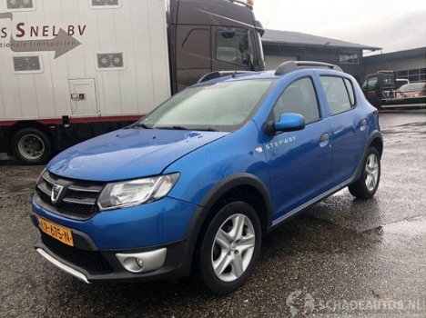 Dacia Sandero - stepway 0.9 tce 90pk bi-fuel lpg/g3 onderbouw - navi - airco - 163, - wegenbelasting - 1