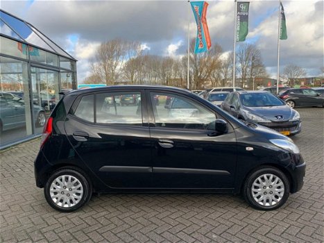 Hyundai i10 - 1.25i Dynamic Cool /5-DRS/AIRCO/NAP/NETTE STAAT - 1