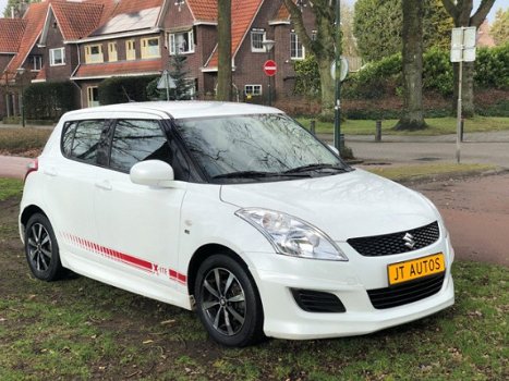 Suzuki Swift - 1.2 Exclusive airco velgen xite uitvoering zeer netjes - 1