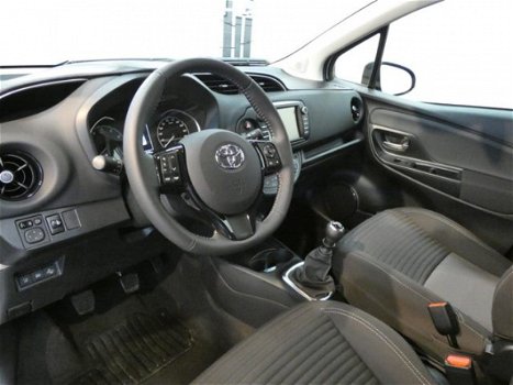 Toyota Yaris - 1.5 VVT-I DYNAMIC - 1