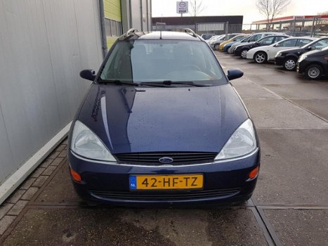 Ford Focus Wagon - 1.8-16V Ghia NIEUWE APK - 1