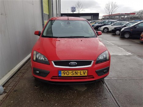 Ford Focus Wagon - 1.6 TDCI Futura - 1