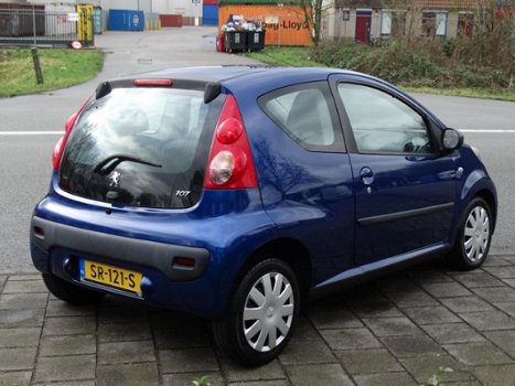 Peugeot 107 - 1.0-12V XR - AIRCO - ELEKTRISCHE RAMEN - ONLANGS GROTE BEURT GEHAD - 1