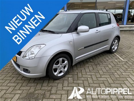 Suzuki Swift - 1.5 Exclusive - 1