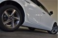 Volvo V40 - 2.0 D4 Summum R-Design -EXPORT PRICE- LMV/PDC/NAVI/LED - 1 - Thumbnail