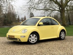 Volkswagen New Beetle - 2.0 Highline, Airco, Schuifdak