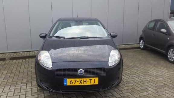 Fiat Grande Punto - 1.4-16V Dynamic Zwart - 1