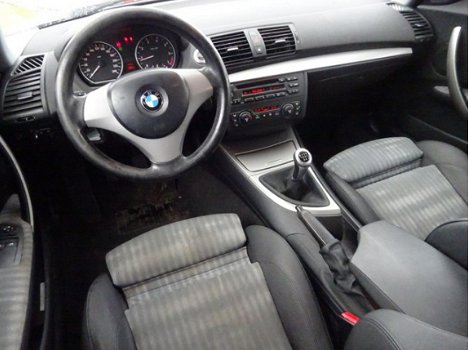 BMW 1-serie - 116i Executive 5-deurs SPORT/airco/17'' *apk:01-2021 - 1