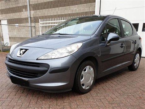 Peugeot 207 - 1.6 HDI X-line - 1