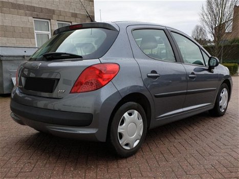 Peugeot 207 - 1.6 HDI X-line - 1