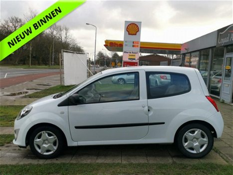 Renault Twingo - 1.2-16V Authentique Airco/El.ramen/APK/NAP - 1