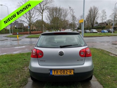 Volkswagen Golf - 1.6 FSI Sportline Airco/Aut/Cruise/El.ramen/APK - 1