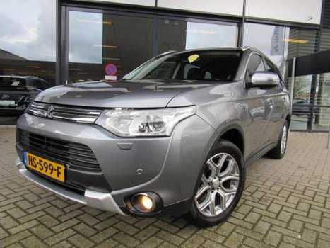 Mitsubishi Outlander - 2.0 PHEV 4WD CVT 5P Business Edition - 1