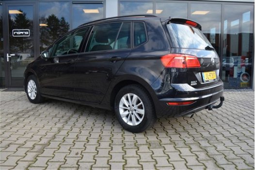 Volkswagen Golf Sportsvan - 1.2 TSI Highline | Dealer Onderhouden | Navigatie | 17 Inch | - 1