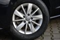 Volkswagen Golf Sportsvan - 1.2 TSI Highline | Dealer Onderhouden | Navigatie | 17 Inch | - 1 - Thumbnail