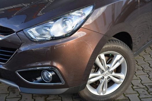 Hyundai ix35 - 2.0i Style | Navigatie | 17 Inch | Trekhaak Afneembaar | - 1