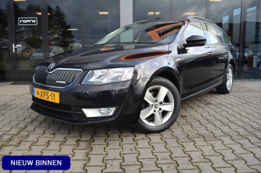 Skoda Octavia Combi - 1.6 TDI Greenline Businessline | Navigatie | Parkeer Sensoren | Trekhaak | - 1