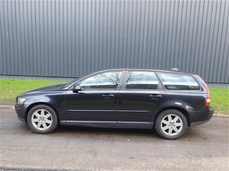 Volvo V50 - 2.0D Edition II AIRCO/6BAK/CRUISE/PSENSOR - 1