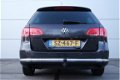 Volkswagen Passat Variant - 2.0 TDI 140 pk Highline BlueMotion / DSG automaat/ Sportstoelen/ Xenon-L - 1 - Thumbnail