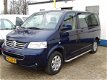 Volkswagen Transporter - 2.5 TDI 130pk T-Edition 8-pers. Airco geen taxi geweest - 1 - Thumbnail