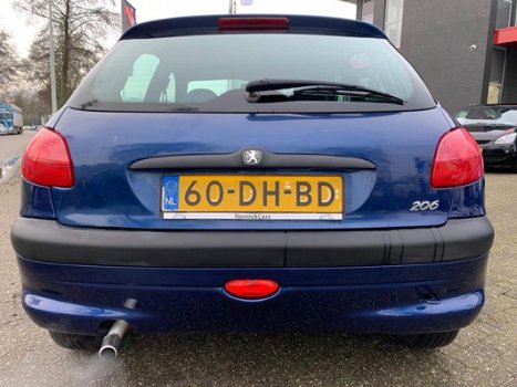 Peugeot 206 - 1.4 XT 5 Deurs Blauw APK NAP - 1