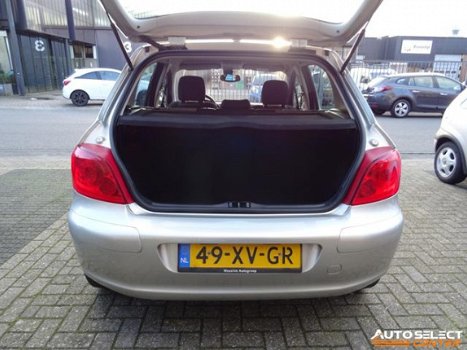 Peugeot 307 - XS Premium 1.6-16V / clima / 5-drs - 1