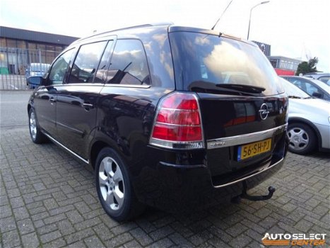 Opel Zafira - 1.8 Essentia / Airco / 7-persoons - 1