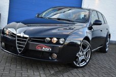 Alfa Romeo 159 Sportwagon - 1.9 JTD Business / Clima / 18 Inch
