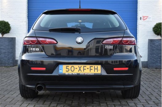 Alfa Romeo 159 Sportwagon - 1.9 JTD Business / Clima / 18 Inch - 1