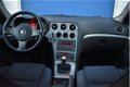 Alfa Romeo 159 Sportwagon - 1.9 JTD Business / Clima / 18 Inch - 1 - Thumbnail