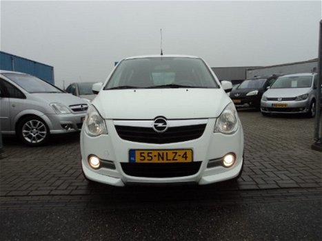 Opel Agila - 1.0 12V 48KW LPG WHITE EDITION - 1