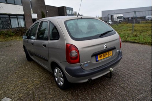 Citroën Xsara Picasso - 1.6i Différence 2 APK GEKEURD - 1