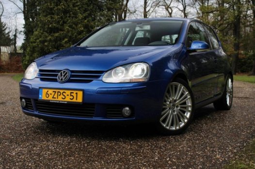 Volkswagen Golf - 1.6 FSI Comfortline Xenon GTI R32 18inch NAP - 1