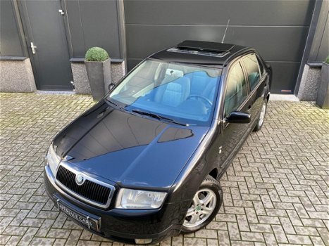 Skoda Fabia - 1.4 Comfort NWE APK/Elekt.ramen/Zonnedak - 1