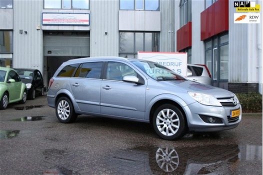 Opel Astra Wagon - 1.6 Temptation - 1