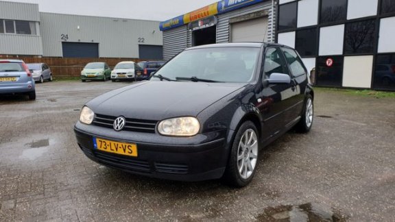 Volkswagen Golf - 1.6-16V FSI Goed rijdende en zeer nette Golf Clima Electr pakket - 1