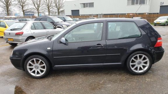 Volkswagen Golf - 1.6-16V FSI Goed rijdende en zeer nette Golf Clima Electr pakket - 1